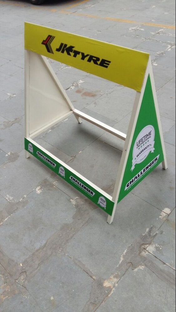 Metal Open Storage Tyre Display Racks, For Advertisement