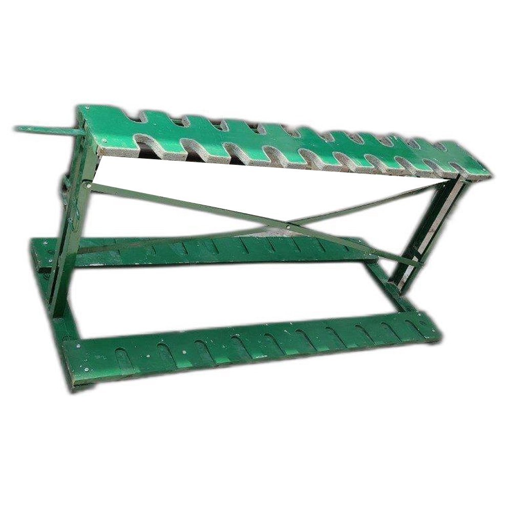 Olive Green Mild Steel Insas Wooden Rifle Rack, For Defense, Size: 5 X 3 Ft (l X H)