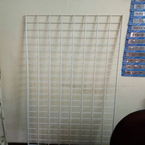 MS Powder Coated Rectangle Grid Wire Mesh Display, For Showroom, Shop, Thickness: 6 Mm
