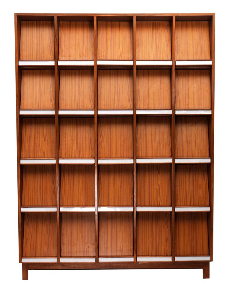 Wooden Magazine Display Racks, 25 Shelves