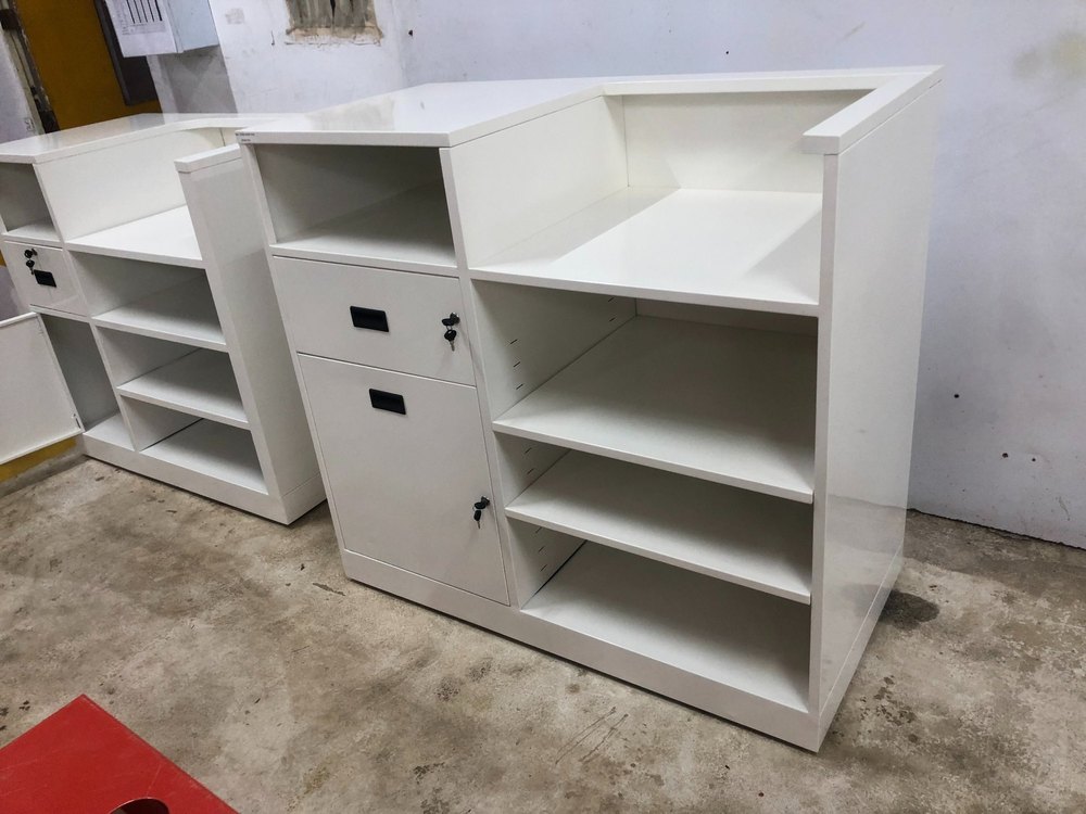 Mild Steel White Supermarket Counter