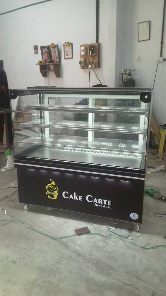 Stainless Steel & Glass Display Showcases, For Akery &sweet Shop