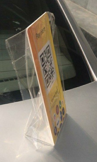 unbreakable plastic White Acrylic QR Code Stands, For Promotional