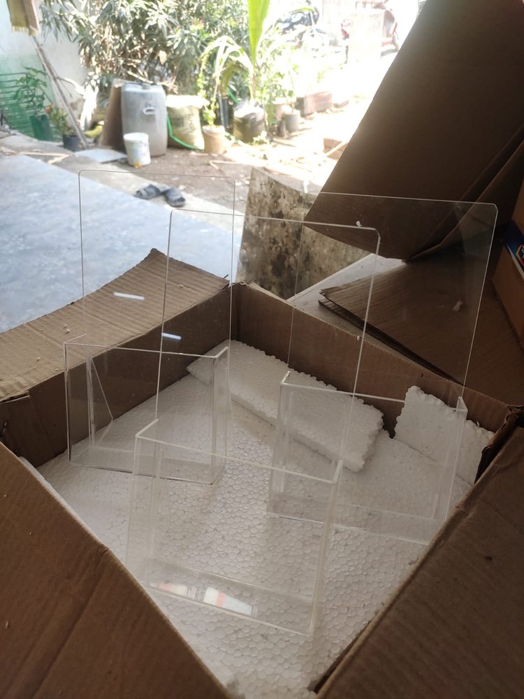 Acrylic White A5 Brochure Holder, For Display