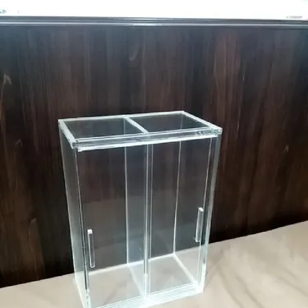 A CAST Acrylic counter displays, For Commercial