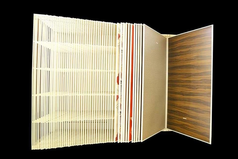 MS Veneer Laminates Display Frame For Showroom