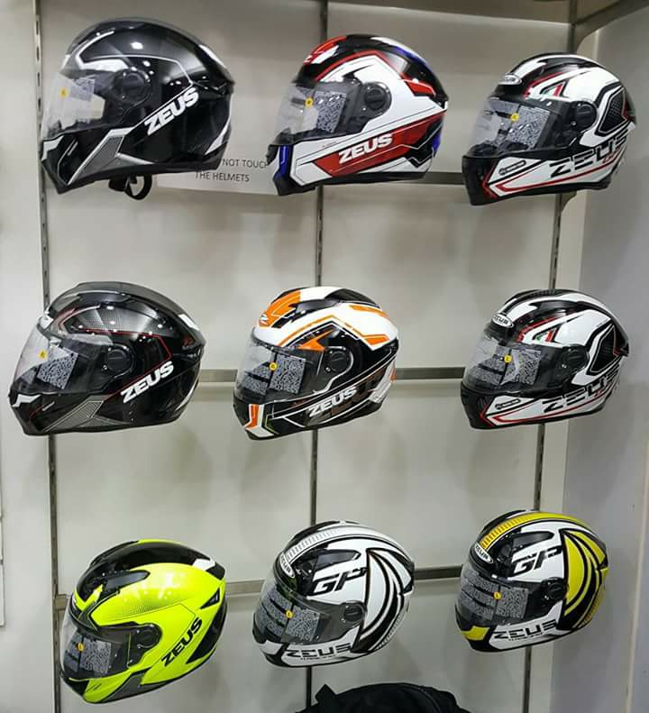 Silver Polished SS Accessory To Display Helmet., For Warehouse