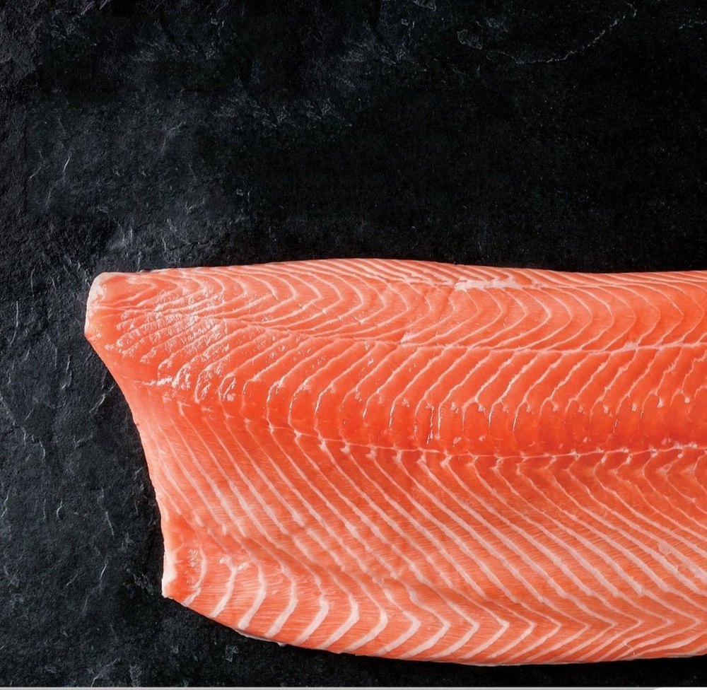 Norwegian Salmon Fish Fillet, Packaging Type: Airtight Packaging, 2.0 kg