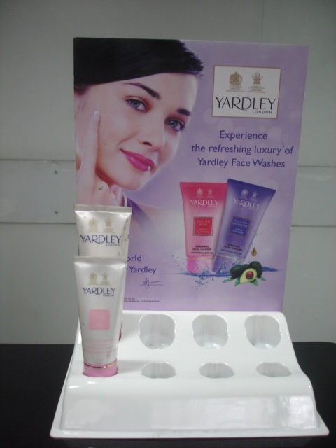 Acrylic Open Storage Plastic Display, For Promotional, Size: Standard