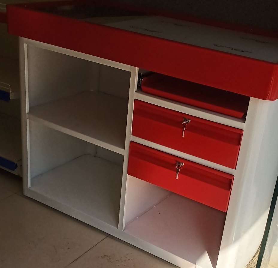 Stainless Steel White Cash Counter, For Supermarket