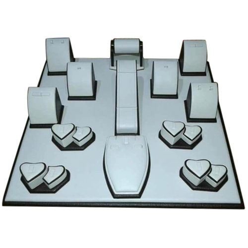 Gold and Diamond Heart Display Counter, For Jewelry Purpose