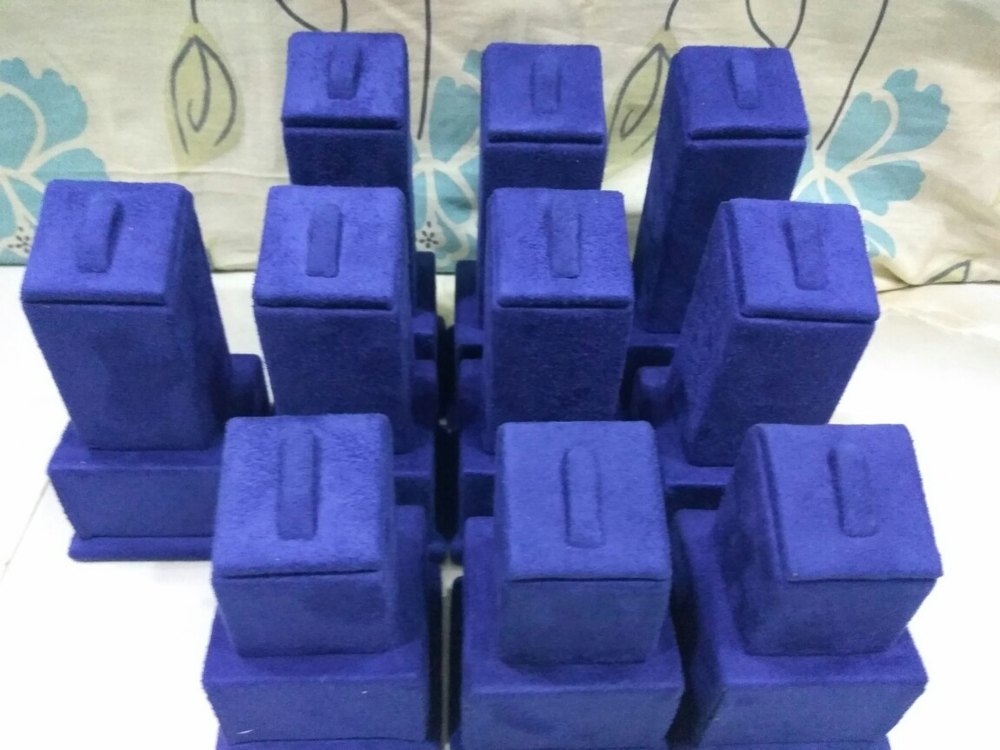 Wooden Ring display Stands, Outer Material: Velvet