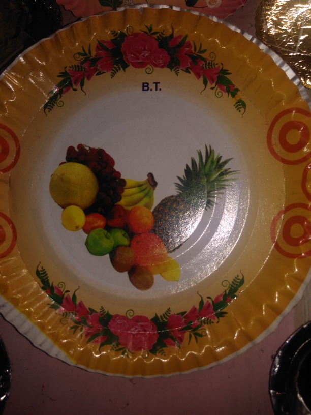 White Circular BT Flower Coated Board Paper Plate, For Event and Party Supplies