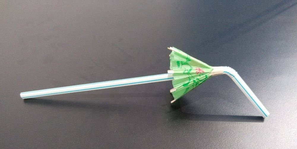 White ( Base ) Umbrella Paper Drinking Straw, For Event and Party Supplies, Size: 6 Inch