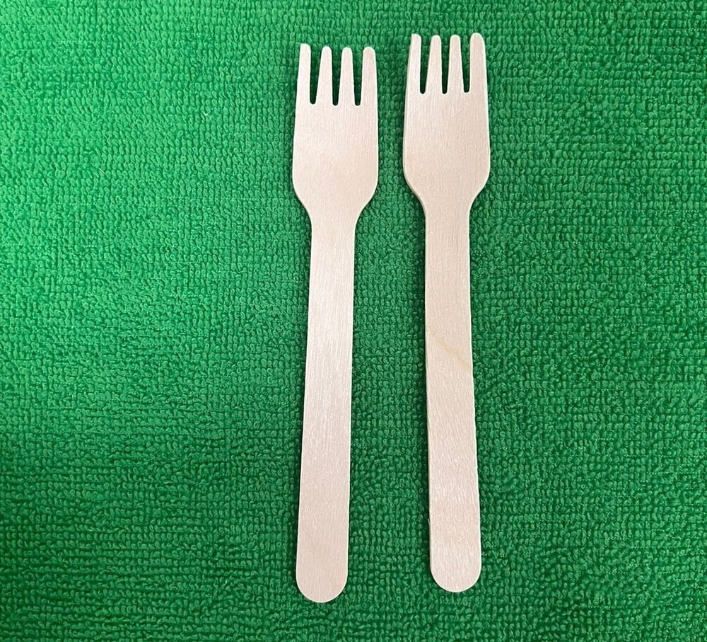 Natural AB Grade Disposable Birch Wood Forks, For Party Supplies, Size: 140 mm (height)