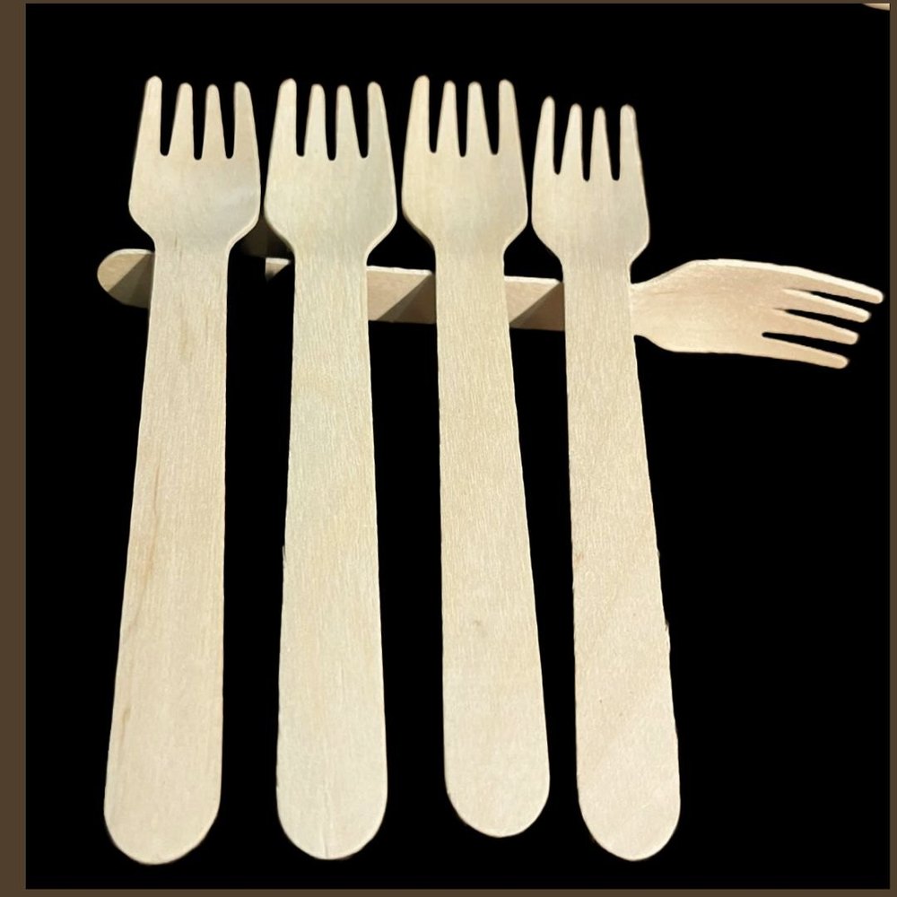 Brown And White 140mm Wooden Fork, For Party Supplies, Size: 140mm(Length)