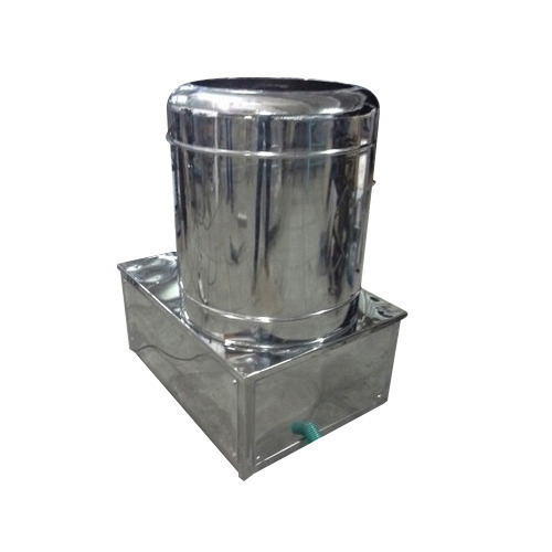 Semi-Automatic Oil Dryer Machine, Capacity: 10kg- 20kg, Production Capacity: 5