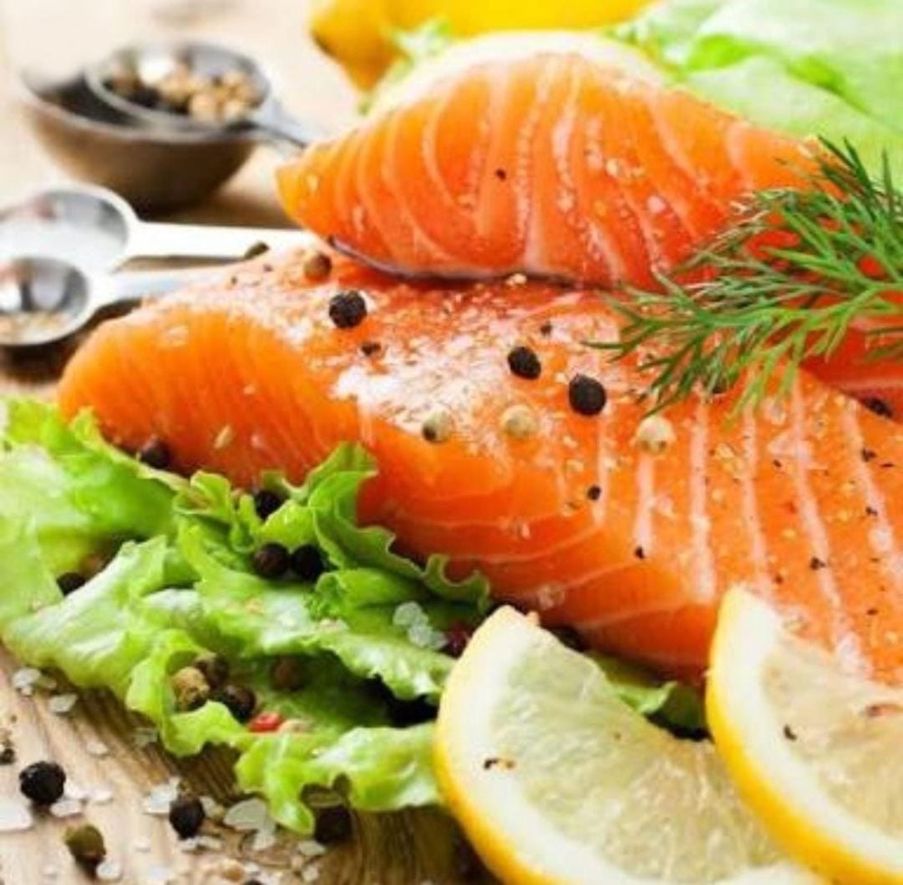 Atlantic Salmon Fillet, For Restaurant, Household, 1 Kg