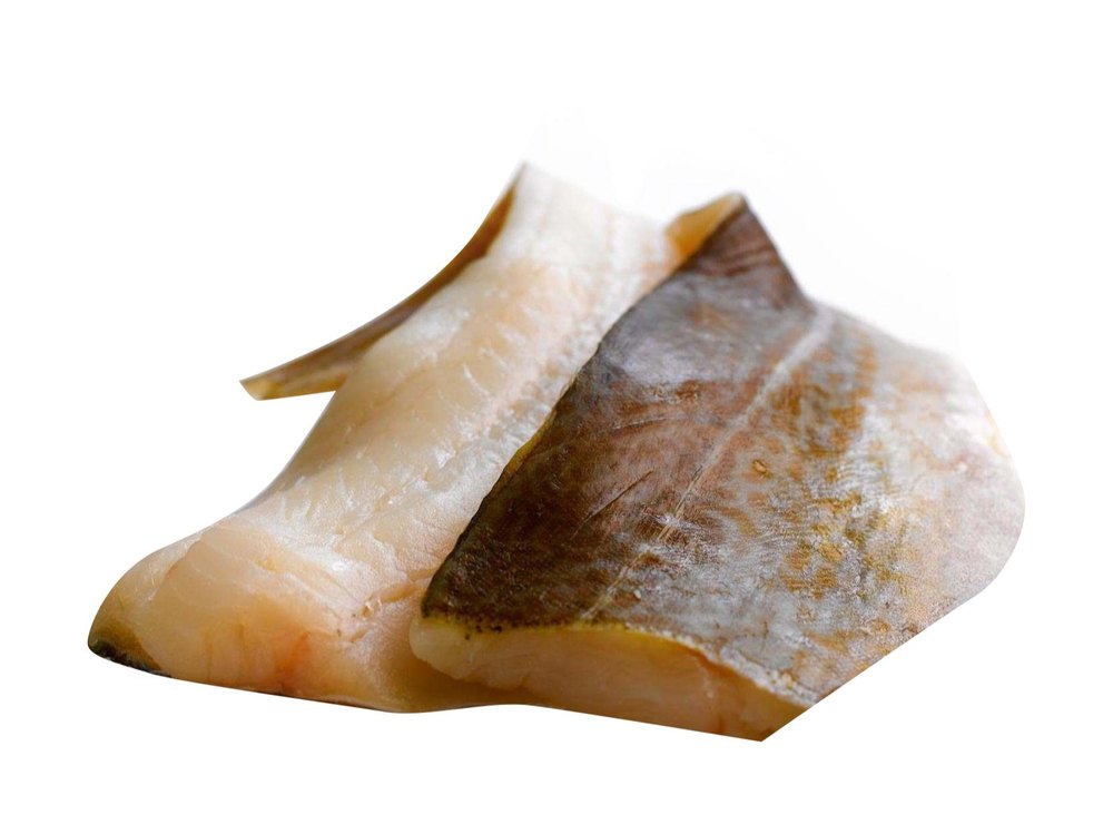 Norwegian Atlantic Cod Fillets skin on boneless, For Restaurant, Packaging Type: Airtight Packaging