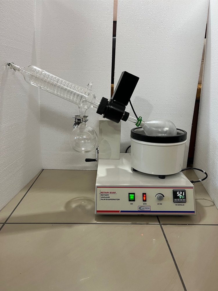Uvtech Rotary Vaccum Evaporator