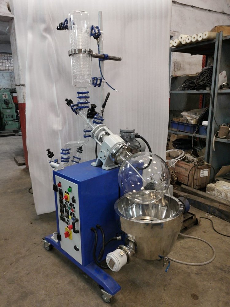 180 Deg. C Borosilicate Glass Vacuum Rotary Evaporator, Model Name/Number: KI/RE-62, Capacity: 1 - 100 Liters