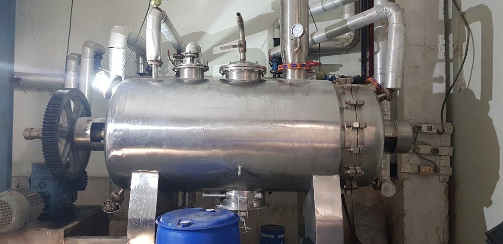 Roto Cone Vacuum Dryer
