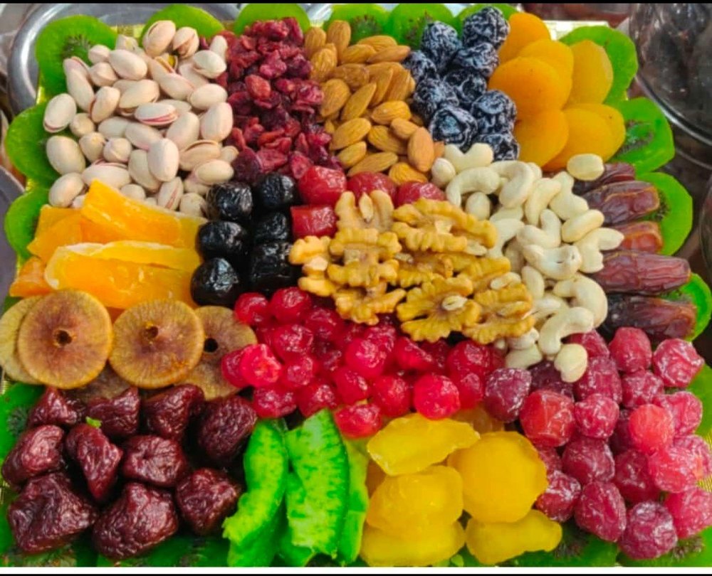 Dry Fruits And Nuts, Packaging Size: 20 Kg