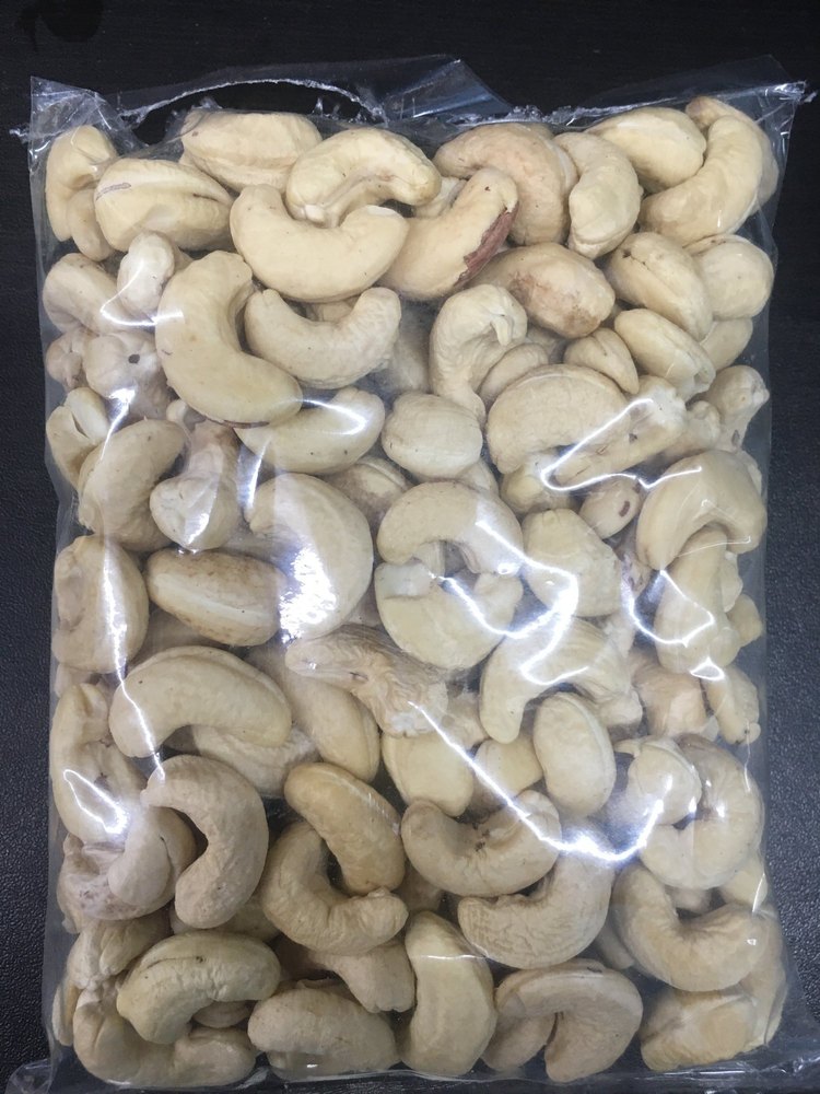 Roasted Natural Cashew Whole W320, Packaging Size: 250g
