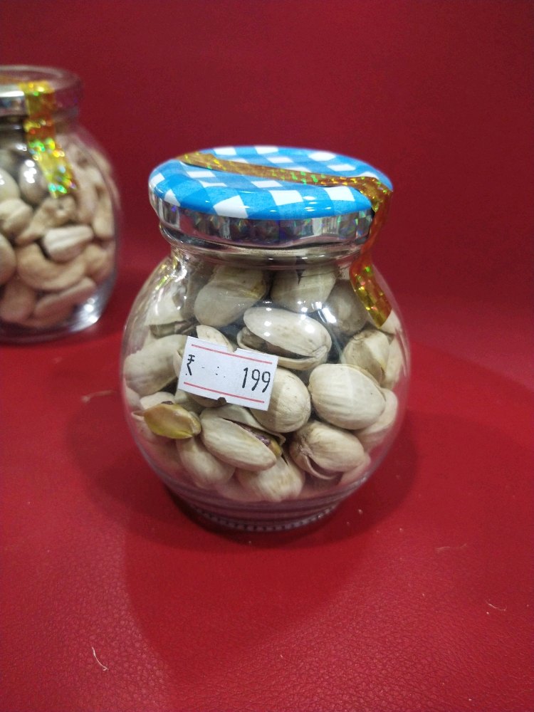 Salted Dry Pistachio Nuts, Packaging Type: Jar, Packaging Size: 200 Gm