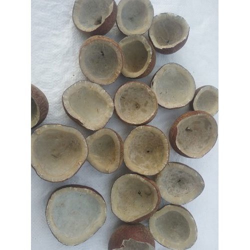 Non Sulphur Coconut Copra, Coconut Size: Split, Packaging Type: Sacks