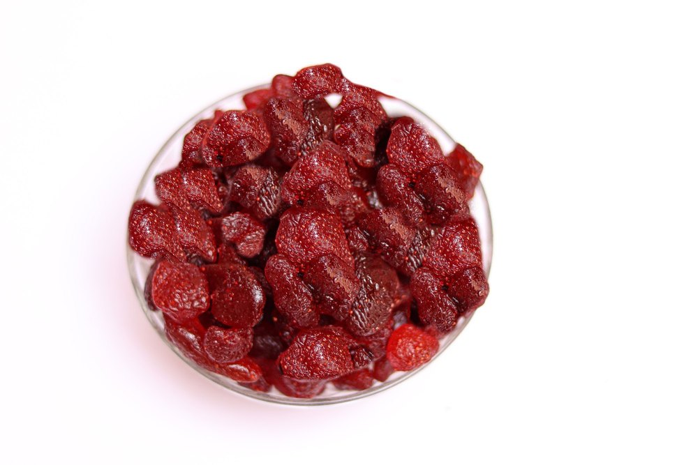 Premium Kastwar Dried Cherry (Dried Fruits), Packaging Type: Packet, Packaging Size: 1 kg