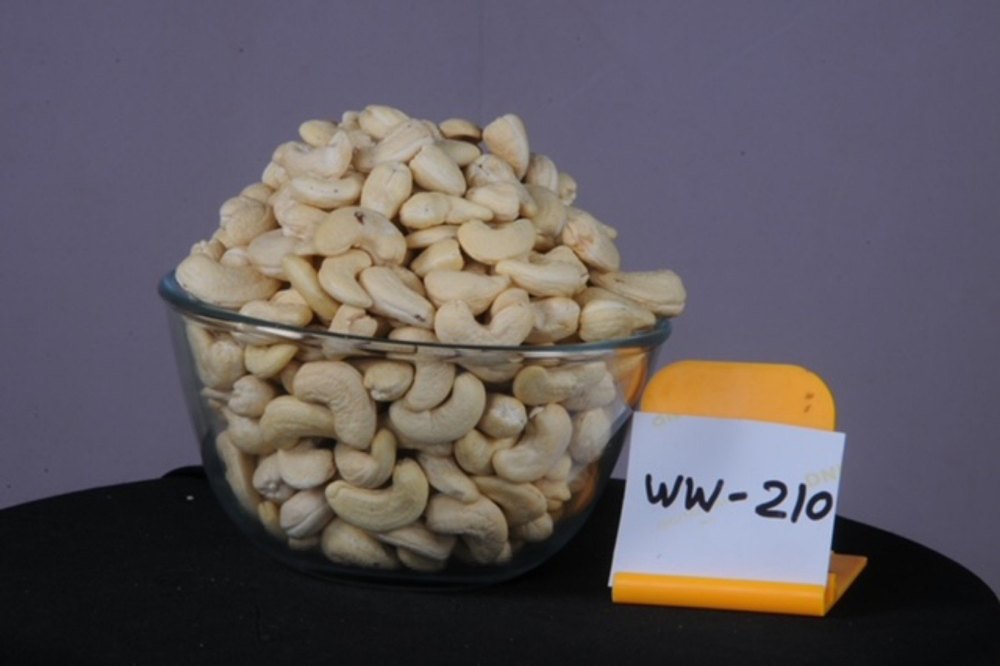W210 Cashew Nut