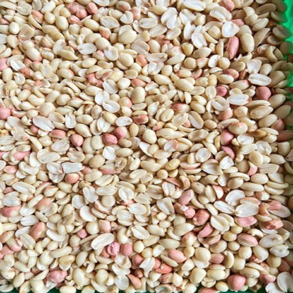 Groundnut Broken Seed, Packaging Type: Sacks, Packaging Size: 1kg