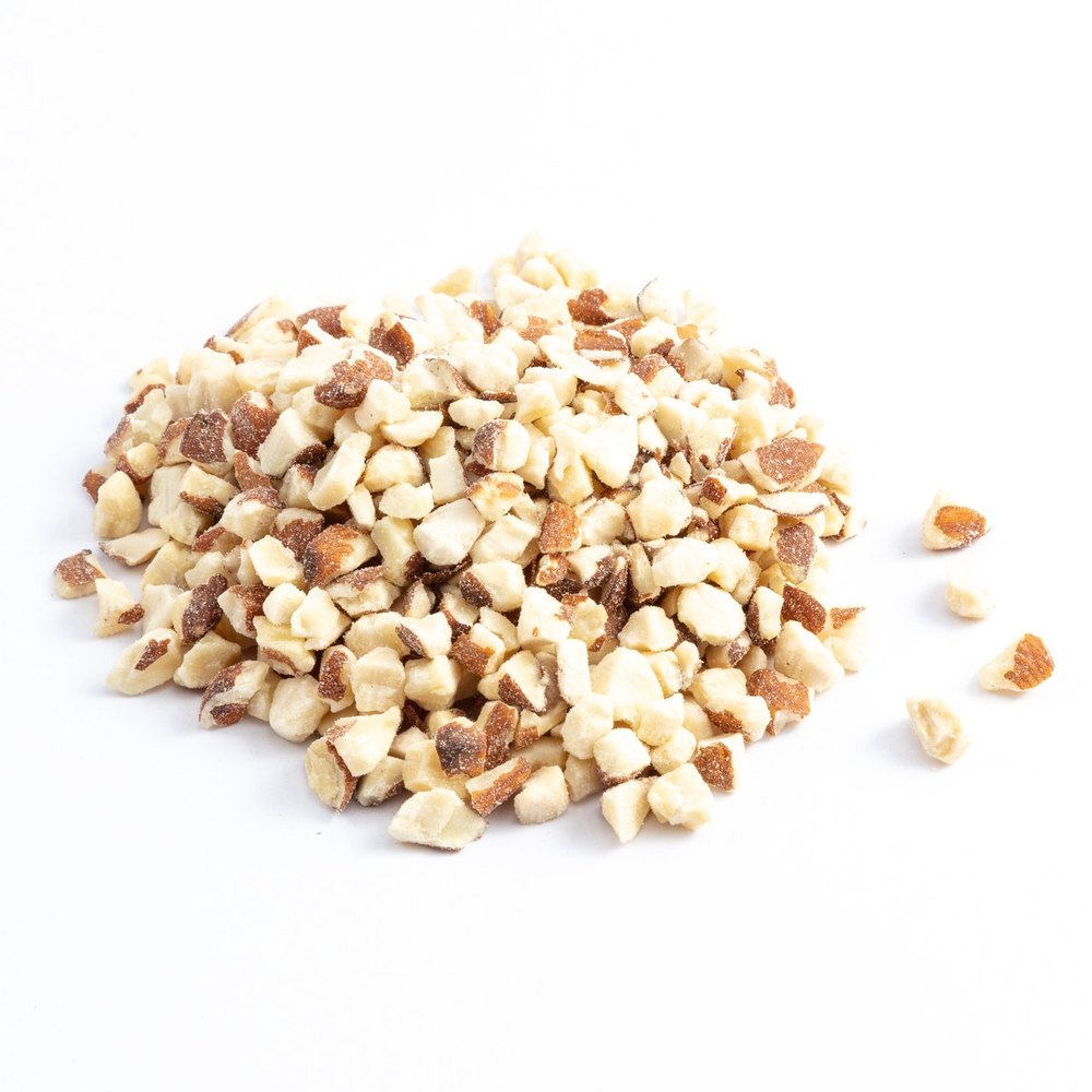 Diced Almond Kernel, Plastic Packet, 5 kg