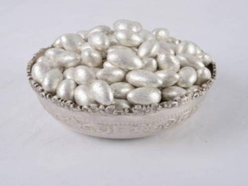 Silver Coated Almonds Nuts, Packing Size: 200 Gm
