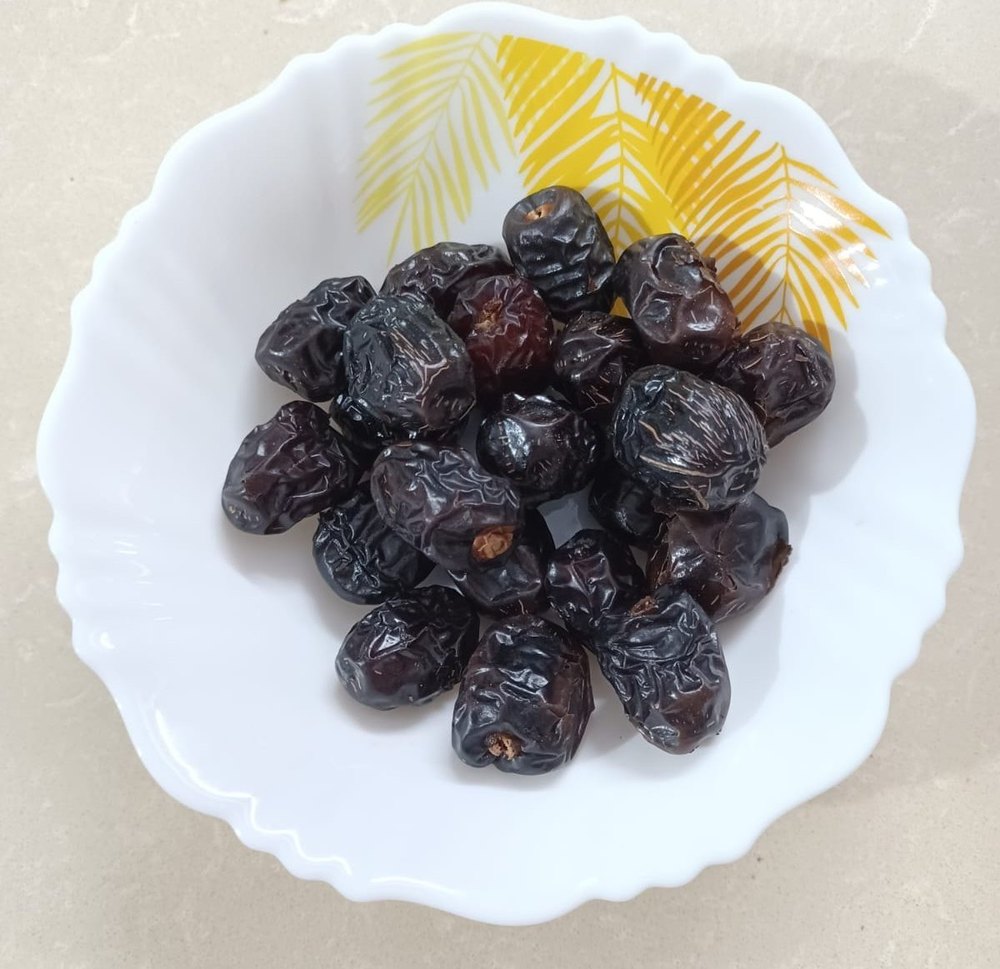 Fresh Brown Ajwa Al Madinah Dates, Packaging Type: Loose