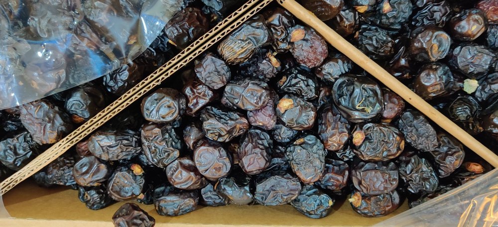 Black Dates Ajwa, Packaging Type: Plastic Box