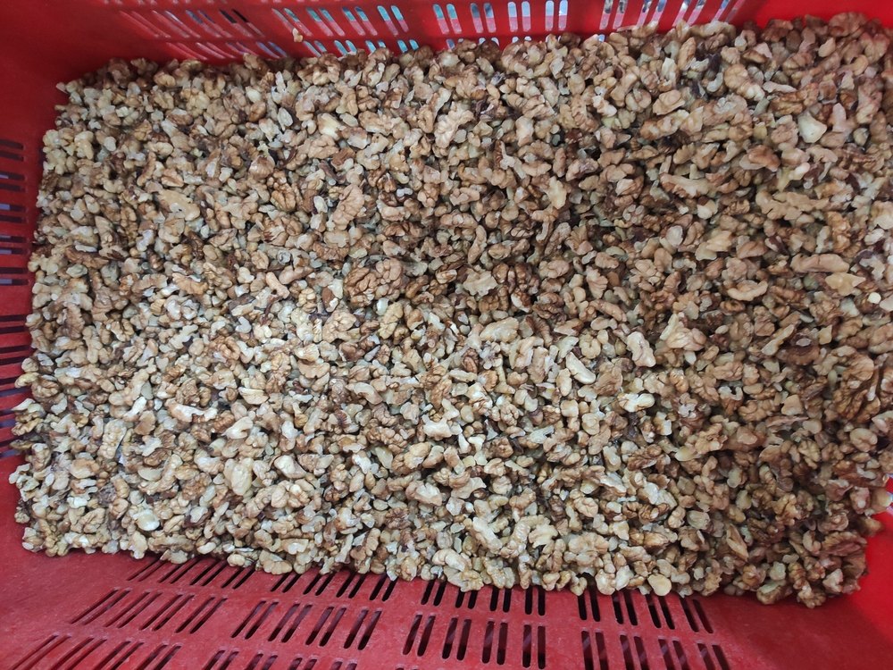 Broken Walnut Kernels