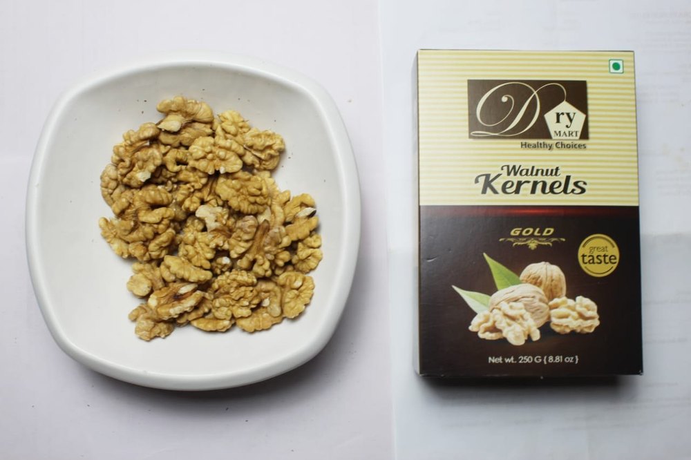 Dry Mart Gold Walnut Kernels, Packaging Size: 250 Gram