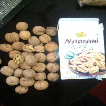 Walnut Kernels