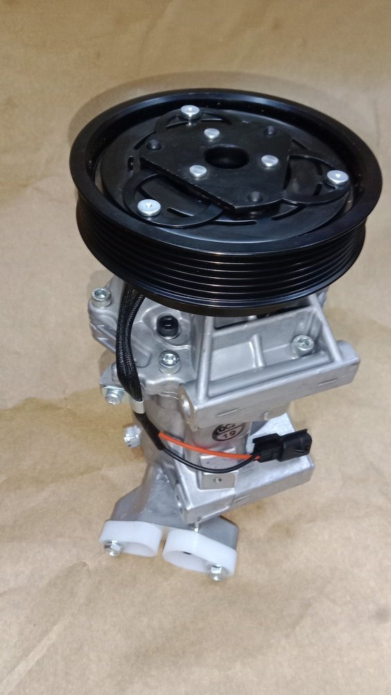 Nisan sunny Diesel Car Ac Compressor