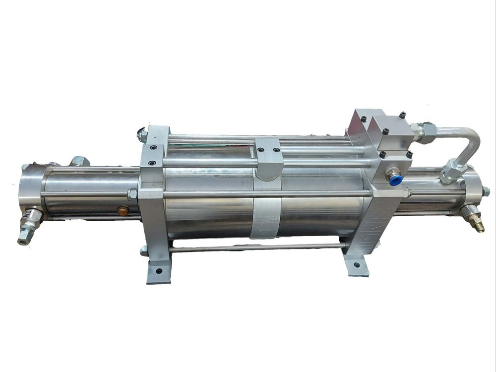 High Pressure Gas Compressor, Discharge Pressure: 525 Bar, Model Name/Number: GB160