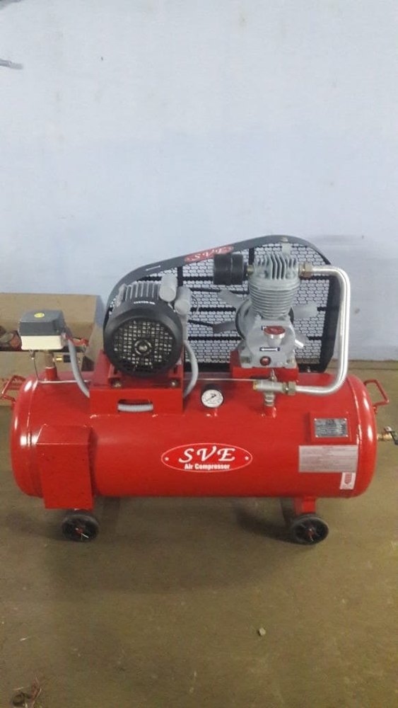 AC Single Phase 1 5hp 135 Liter Reciprocating Air Compressor, Maximum Flow Rate (CFM): 4.2 Cfm