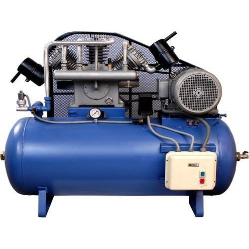 Car Cleaning Air Compressor, Capacity: 250 Litre