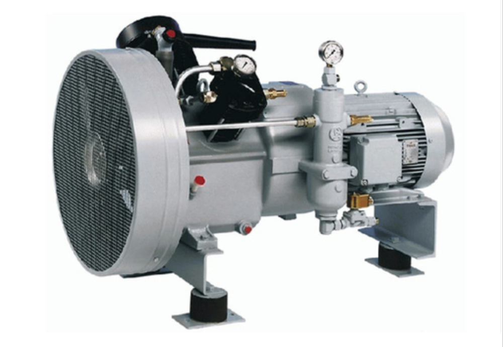 Marine Air Compressor, Capacity: 60 - 610m Cube Per Hour