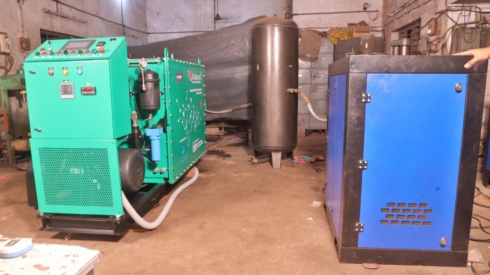 Oxygen Booster Compressor