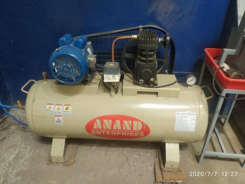 Reciprocating Compressor Single Stage Air Compressor 110 ltr