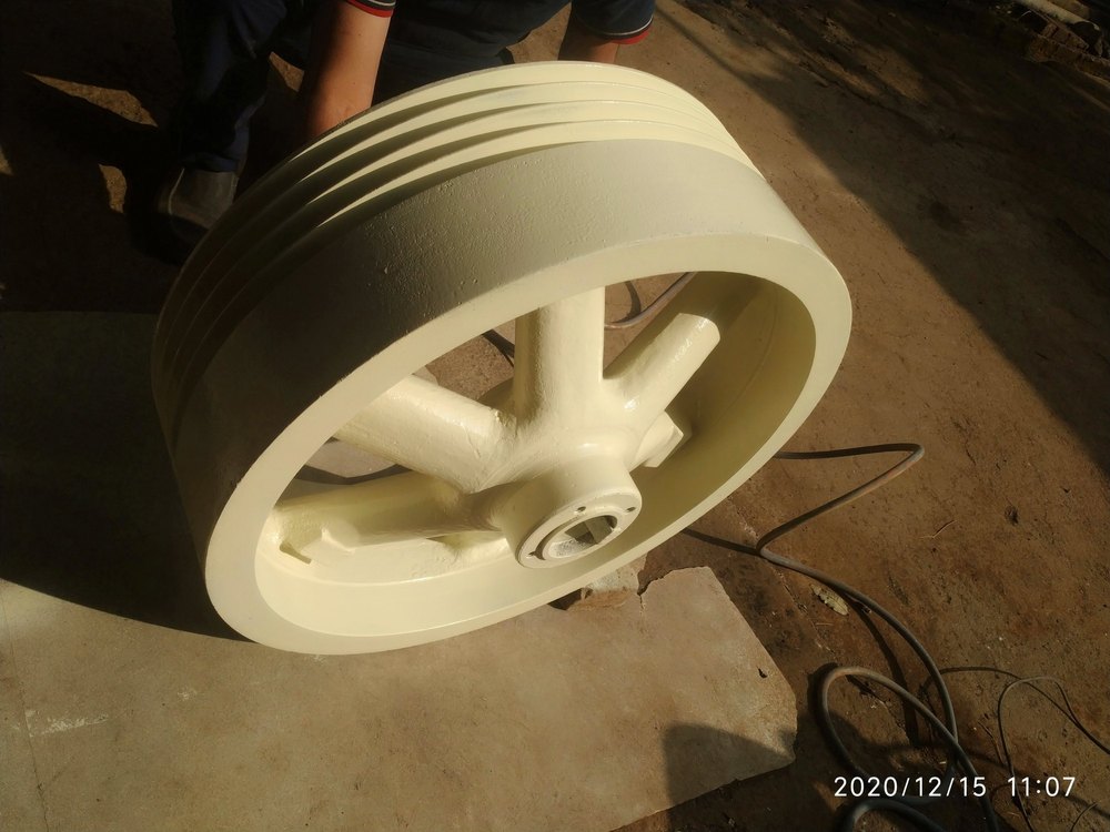 Mild Steel Compressor Flying Wheel, Dimension/Size: 26 Inch
