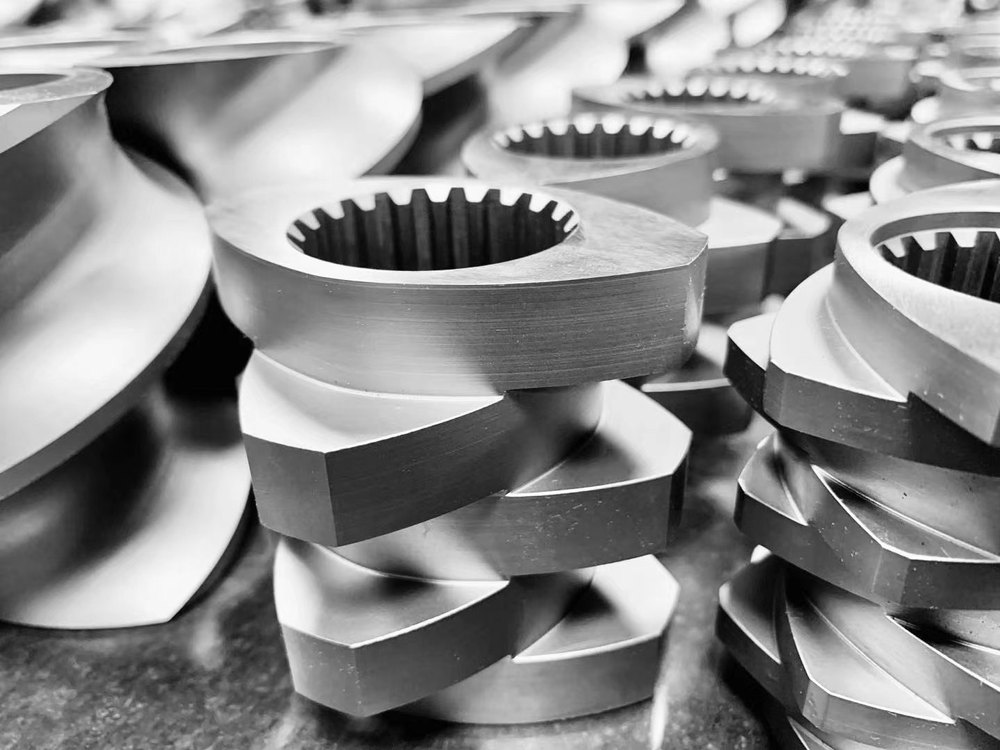 Plastic SEGMENT Extruder Element
