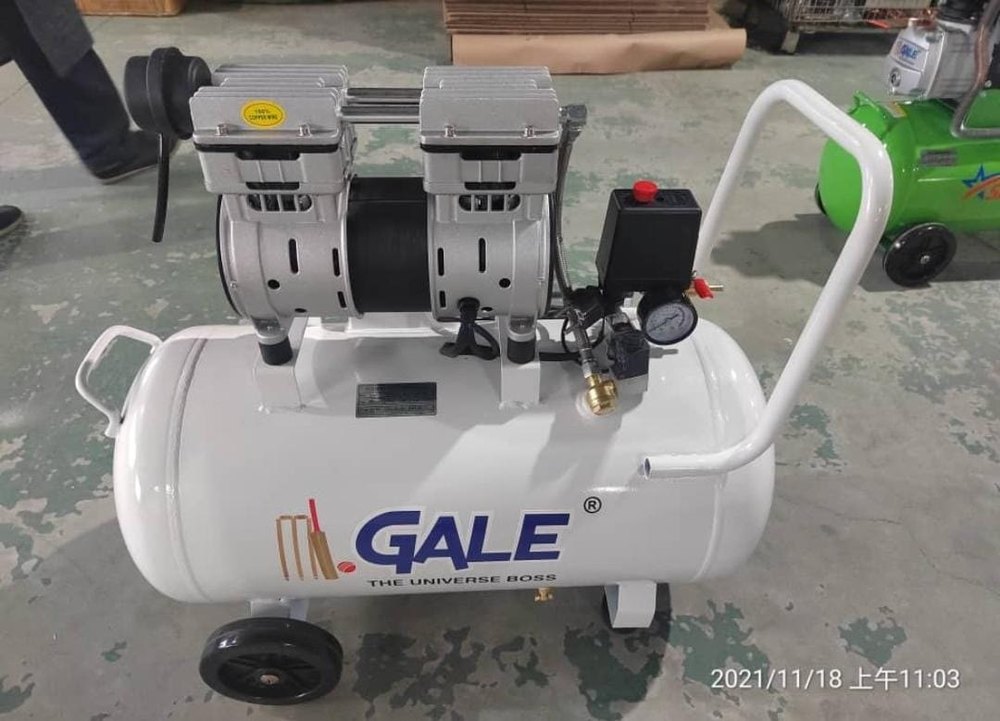 Gale 1 hp Oil Free Portable Air Compressor, Maximum Flow Rate (CFM): 6, Model Name/Number: Gl60